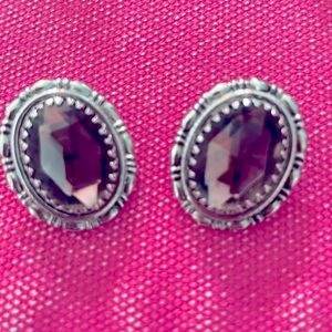Beautiful vintage glass clip on earrings by whiting and Davis